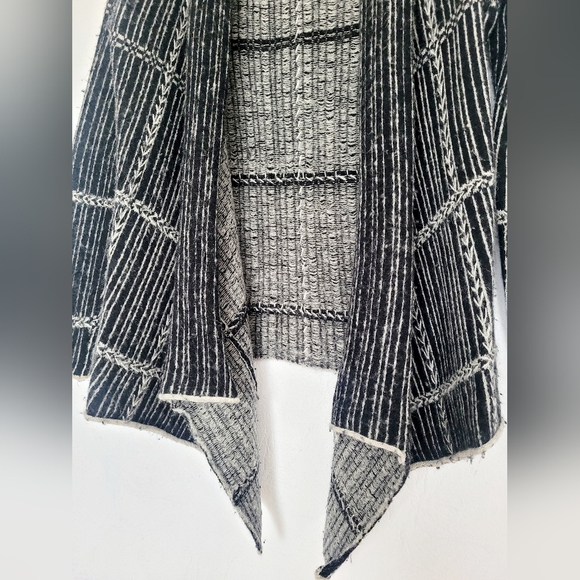 Sparrow Anthropologie Women's 100%Lamb Wool Cardigan Open Front Asym. S/M - Picture 11 of 16